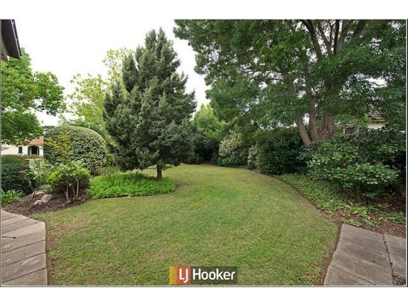 64 Coranderrk Street, Reid ACT 2612