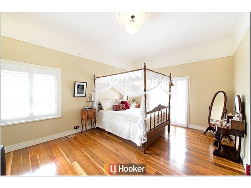 64 Coranderrk Street, Reid ACT 2612