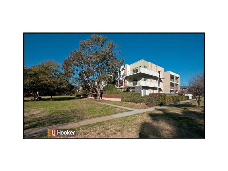 8/123 Lowanna Street, Braddon ACT 2612
