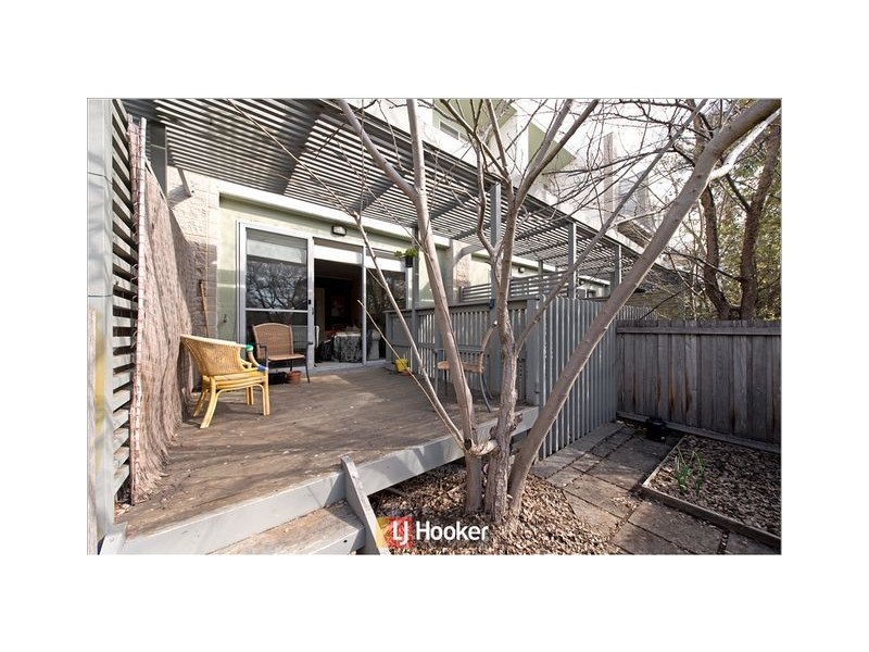 8/123 Lowanna Street, Braddon ACT 2612