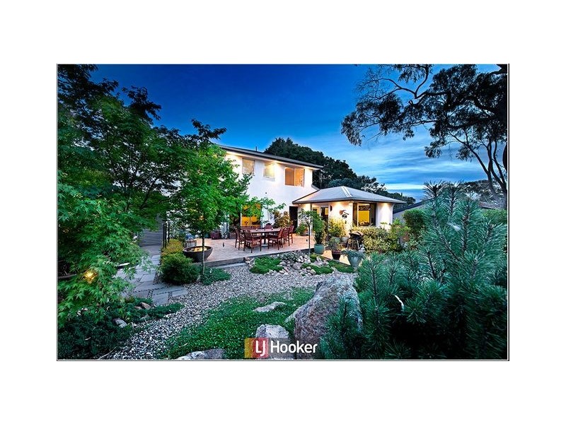 13 Selwyn Street, Hackett ACT 2602