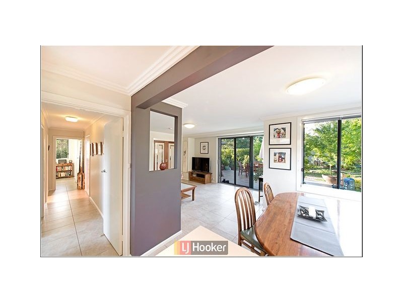 13 Selwyn Street, Hackett ACT 2602