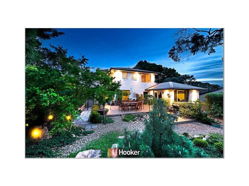 13 Selwyn Street, Hackett ACT 2602
