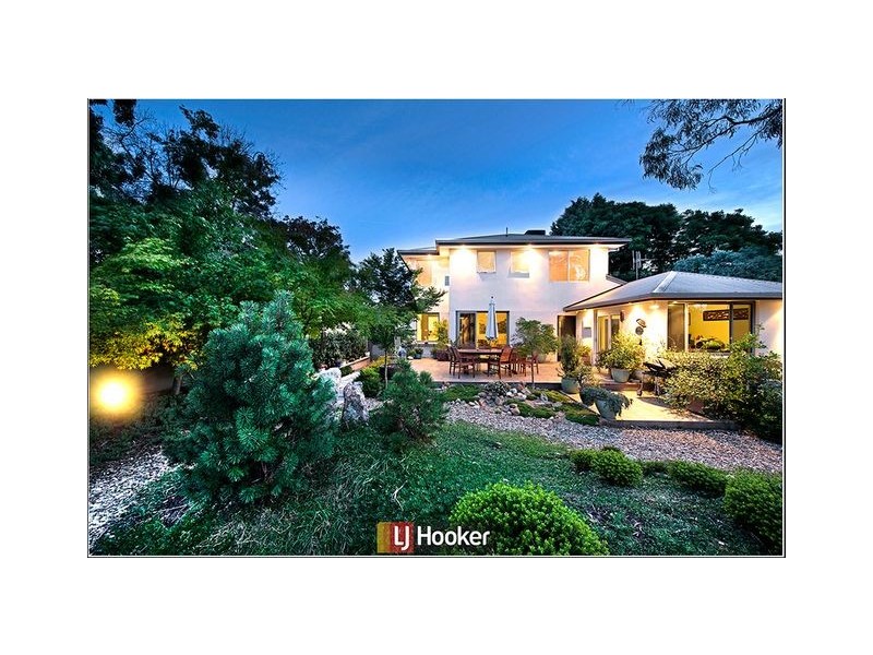 13 Selwyn Street, Hackett ACT 2602