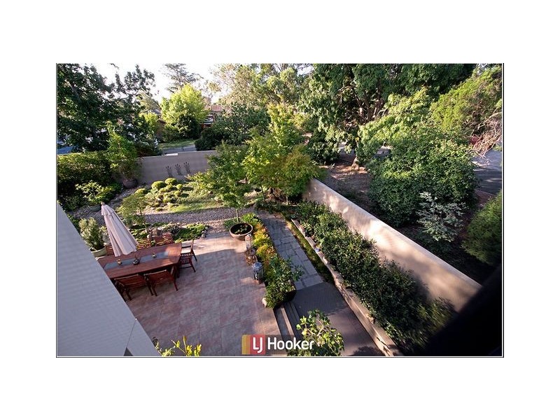 13 Selwyn Street, Hackett ACT 2602