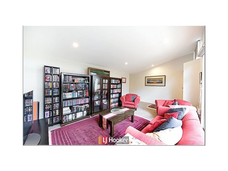68 Aspinall Street, Watson ACT 2602