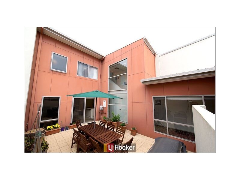 68 Aspinall Street, Watson ACT 2602