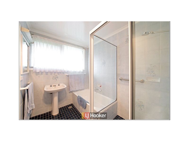 12 Dowling Street, Watson ACT 2602