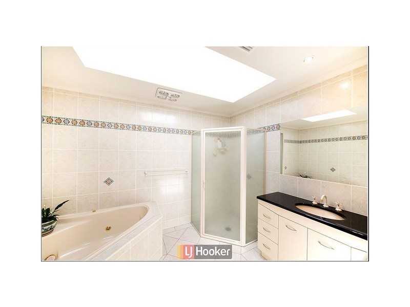 12 Fernyhough Crescent, Lyneham ACT 2602