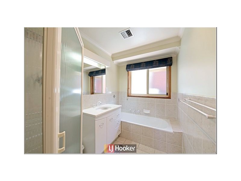 12 Fernyhough Crescent, Lyneham ACT 2602