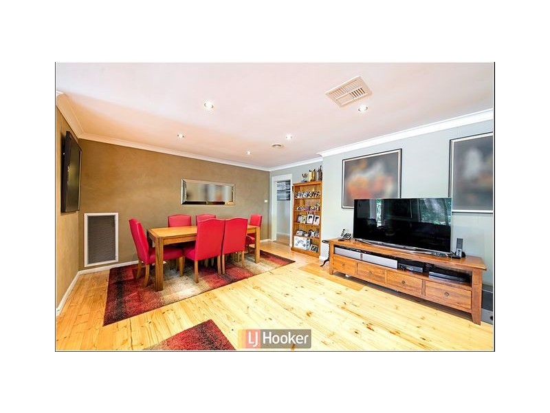 18 Cotton Street, Downer ACT 2602