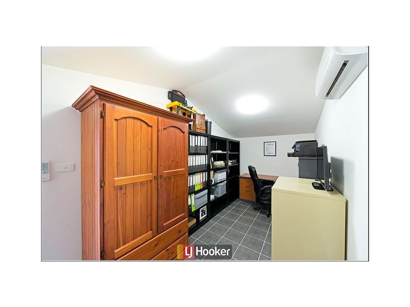 14 Gilruth Street, Hackett ACT 2602