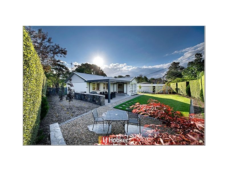 14 Gilruth Street, Hackett ACT 2602
