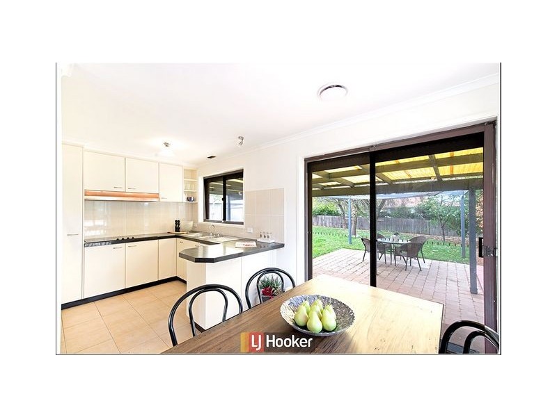9 Rayner Place, Mckellar ACT 2617