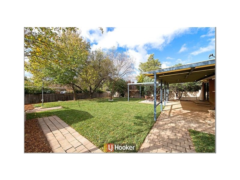 9 Rayner Place, Mckellar ACT 2617