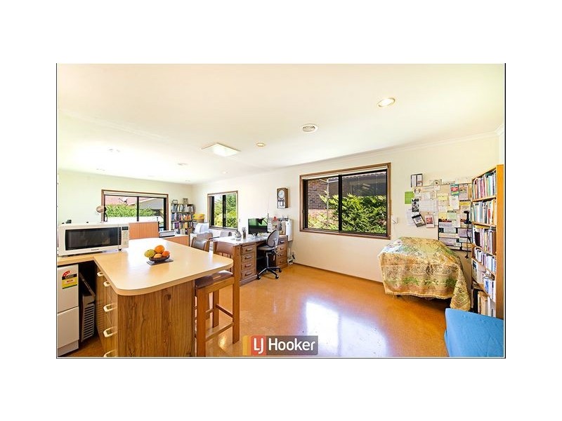 8 Von Guerard Crescent, Lyneham ACT 2602