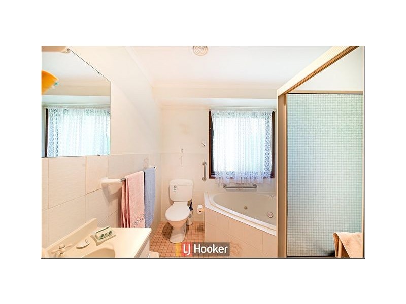 8 Von Guerard Crescent, Lyneham ACT 2602