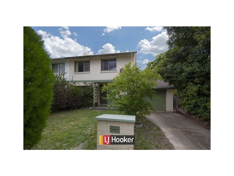 22 Haddon Street, Hackett ACT 2602