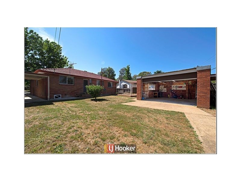 7 Steele Street, Hackett ACT 2602
