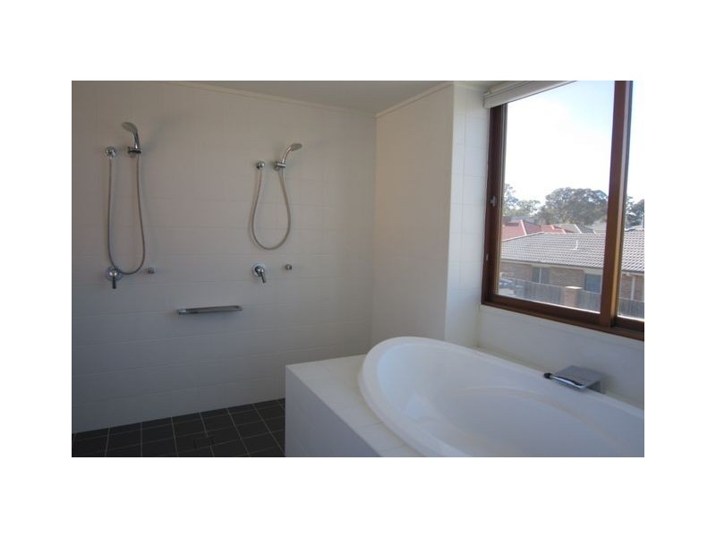 1 Ningaloo, Harrison ACT 2914