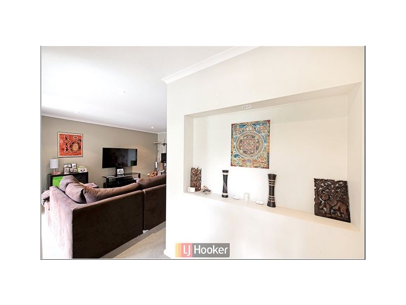 54 Aspinall Street, Watson ACT 2602