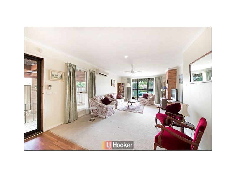 233 Antill Street, Watson ACT 2602