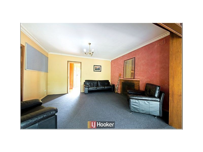 6 Padbury Street, Downer ACT 2602