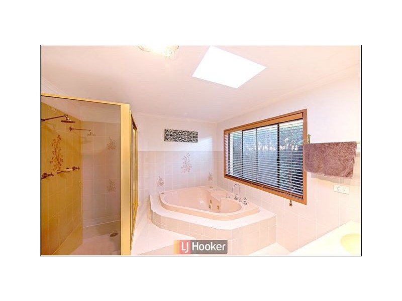 34 Sturdee Crescent, Monash ACT 2904