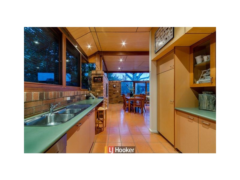 10 Decker Place, Fadden ACT 2904