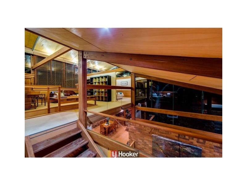 10 Decker Place, Fadden ACT 2904