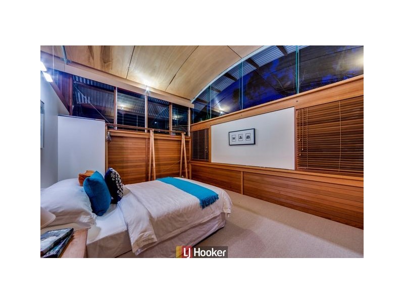 10 Decker Place, Fadden ACT 2904