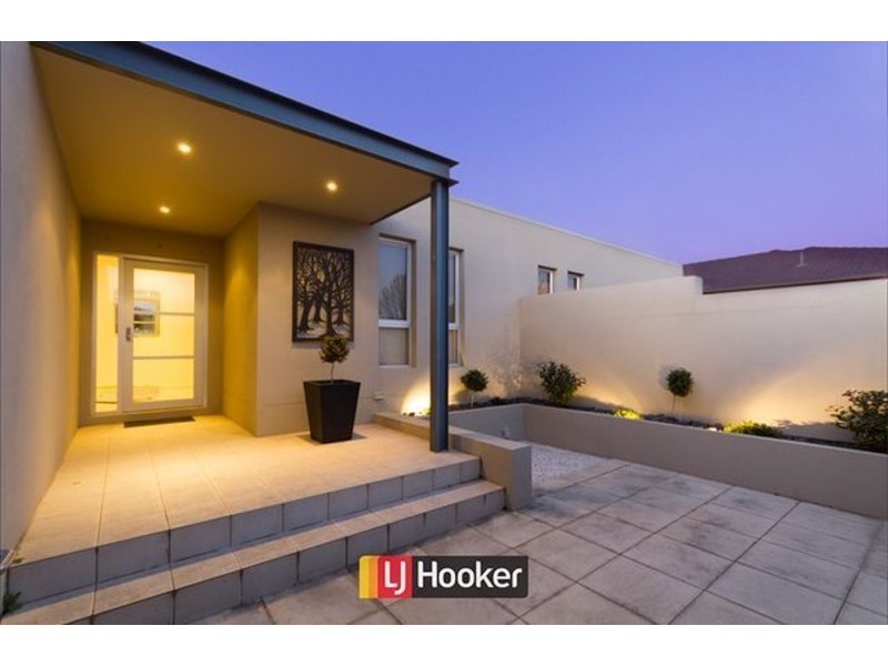 5 Midwinter Place, Nicholls ACT 2913