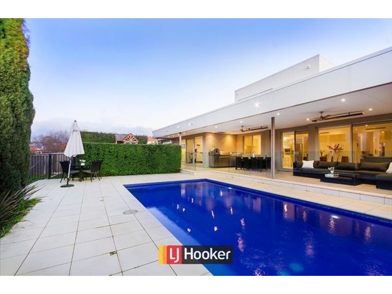 5 Midwinter Place, Nicholls ACT 2913