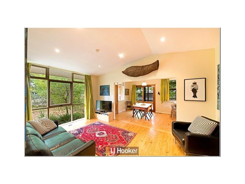 8 Kernot Street, Dickson ACT 2602