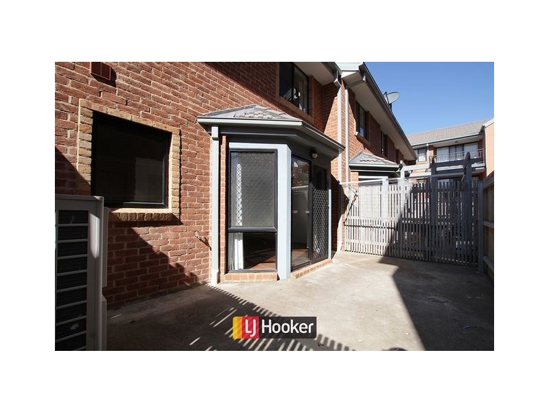 24/7 Ijong Street, Braddon ACT 2612