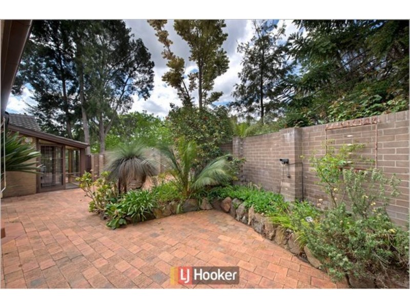 18 Gilbert Street, Hackett ACT 2602