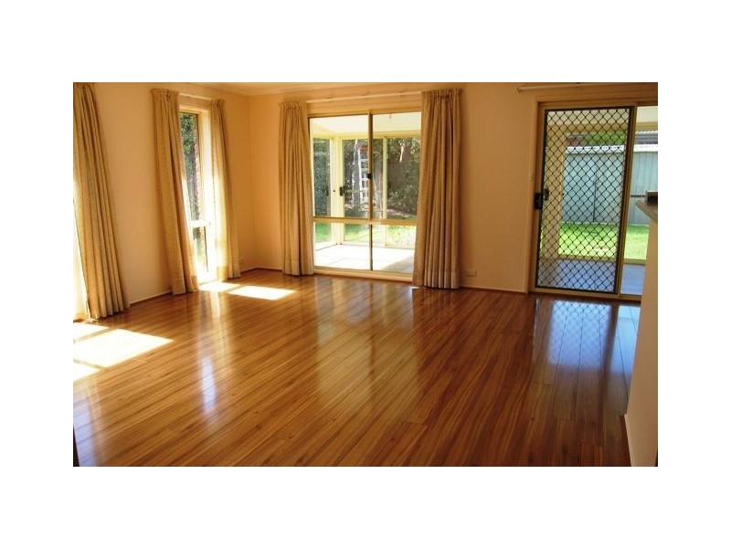 6 Bural Court, Ngunnawal ACT 2913