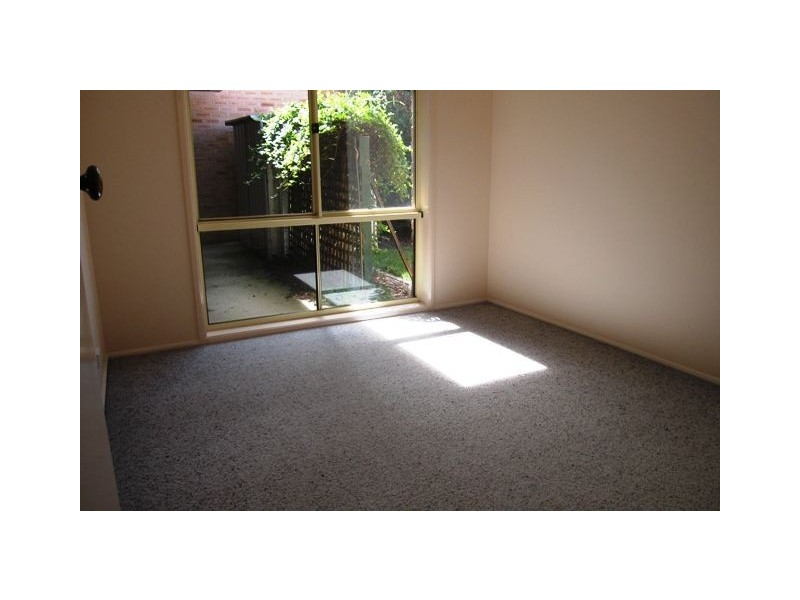 6 Bural Court, Ngunnawal ACT 2913