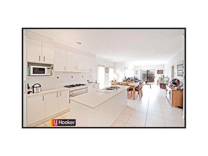 7 Flora Bassett Street, Franklin ACT 2913