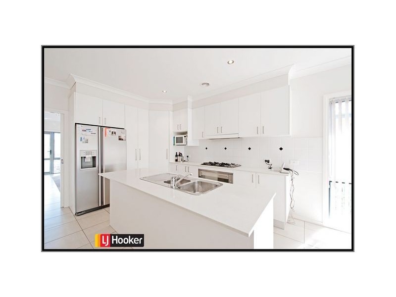 7 Flora Bassett Street, Franklin ACT 2913