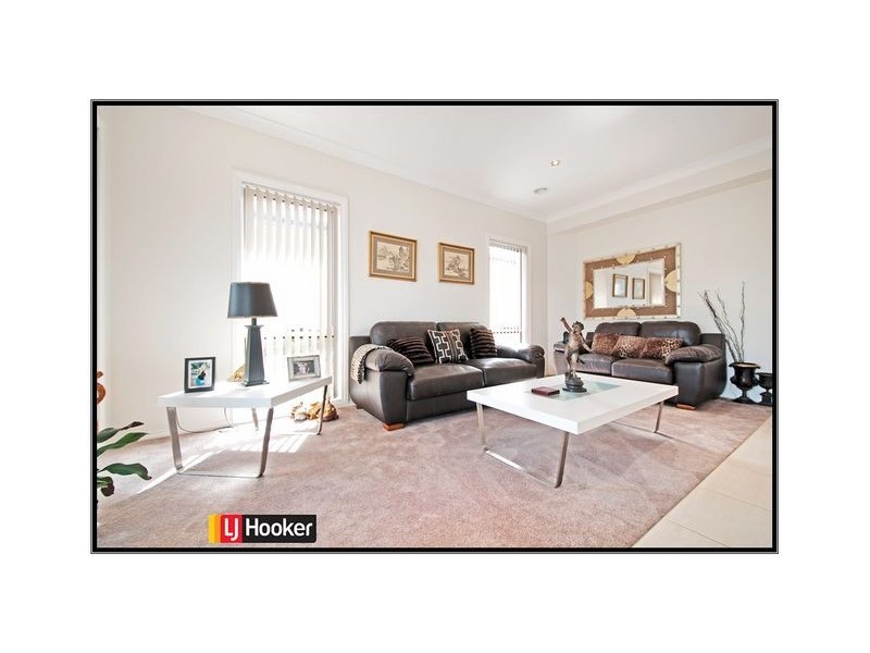 7 Flora Bassett Street, Franklin ACT 2913