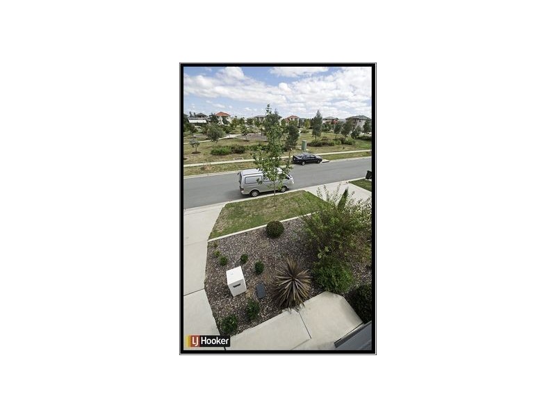 7 Flora Bassett Street, Franklin ACT 2913