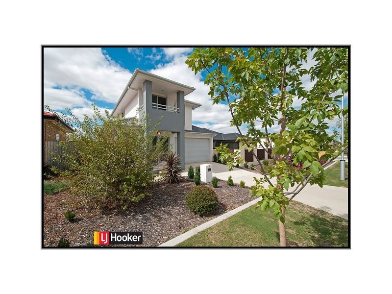 7 Flora Bassett Street, Franklin ACT 2913