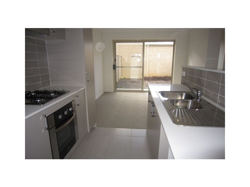 13/128 Flemington Road, Harrison ACT 2914