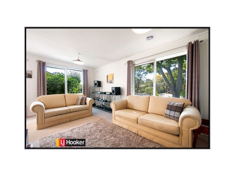 40 Newton Street, Hackett ACT 2602