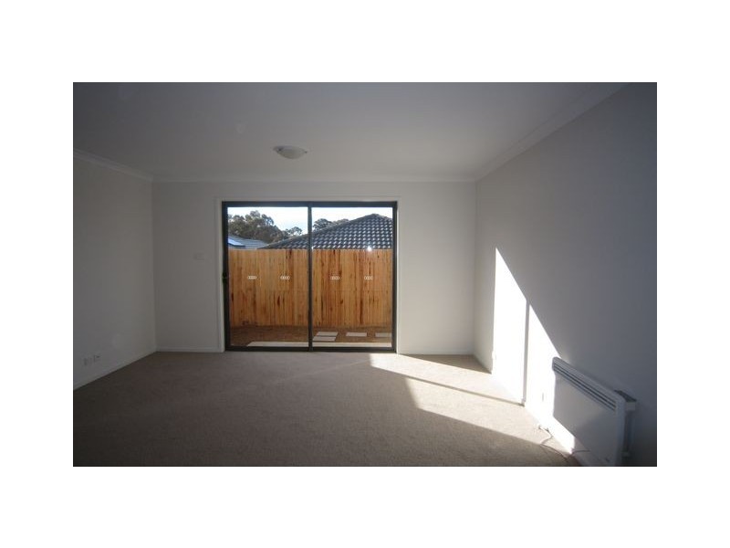 52 Ian Nicol Street, Watson ACT 2602