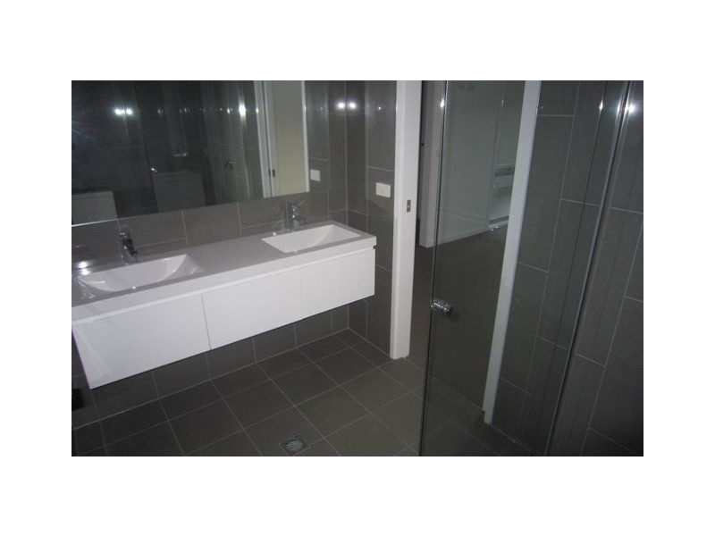 8/15 Zakharov Avenue, Forde ACT 2914