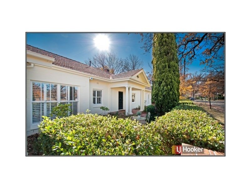 35 Doonkuna Street, Braddon ACT 2612