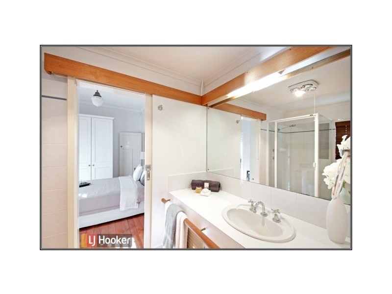 35 Doonkuna Street, Braddon ACT 2612