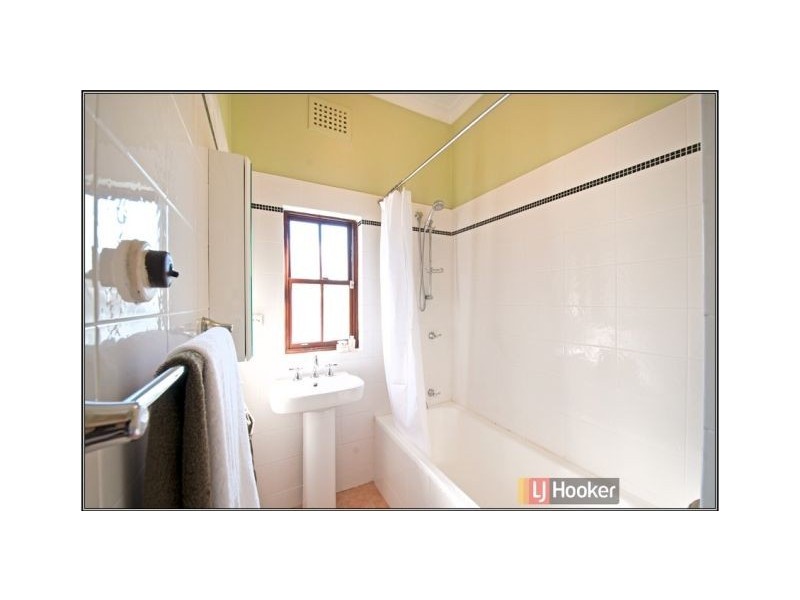 35 Doonkuna Street, Braddon ACT 2612